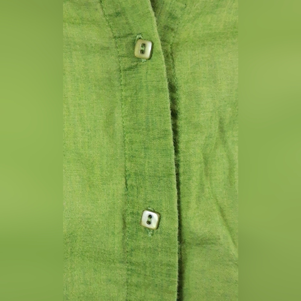 Relativity Women's Green Semi Sheer Blouse Size Large - Picture 2 of 5